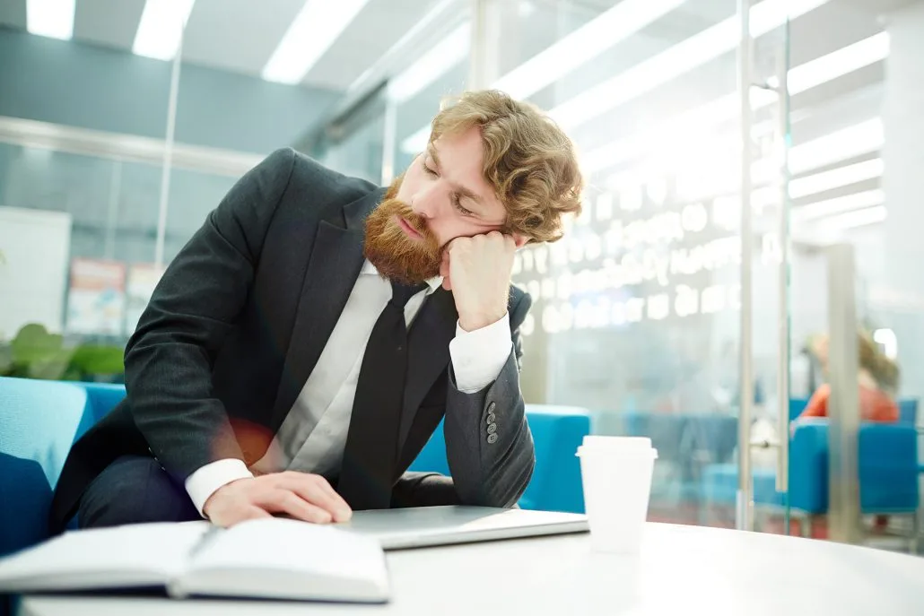 Comportamentos que afastam clientes: como evitar e melhorar vendas