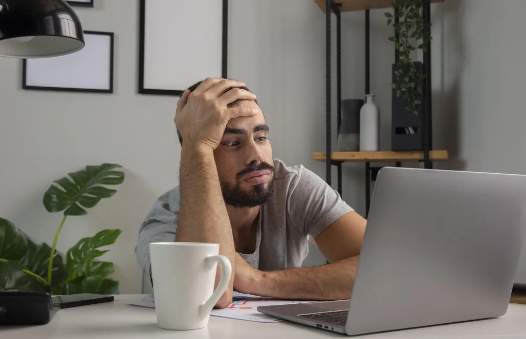 Come motivare i dipendenti alla fine dell'anno: Strategie sostenibili e pratiche